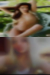 Swinger picks lesbian